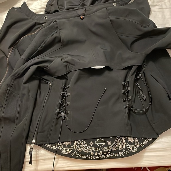 Harley Davidson Riding jacket - Picture 5 of 7